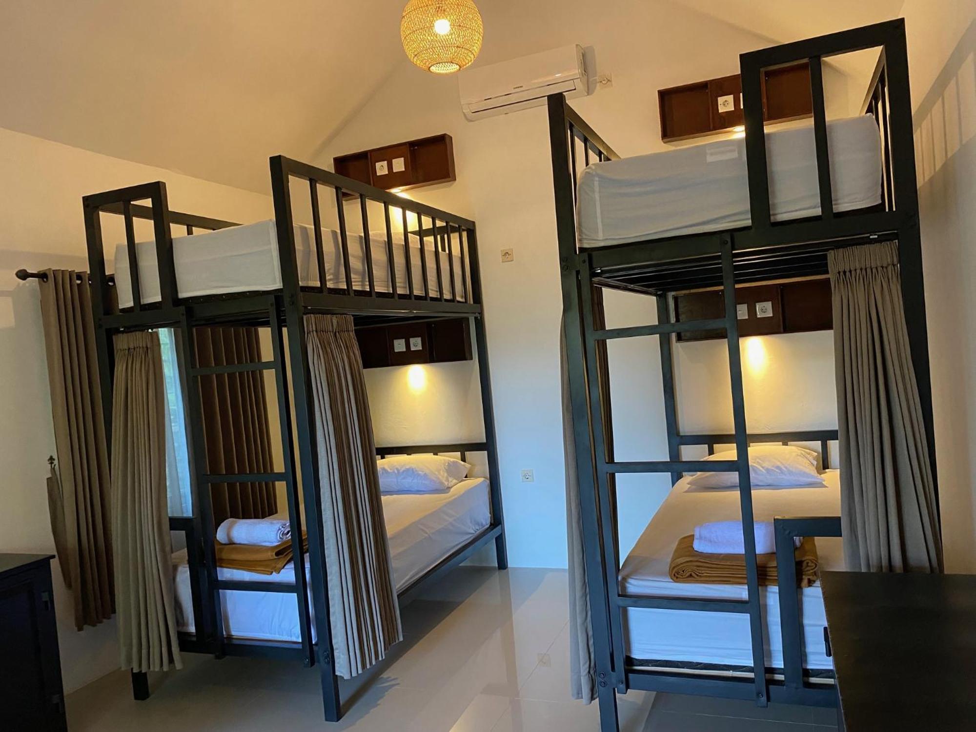 Mayong Bali Villa And Hostel Munduk Екстериор снимка